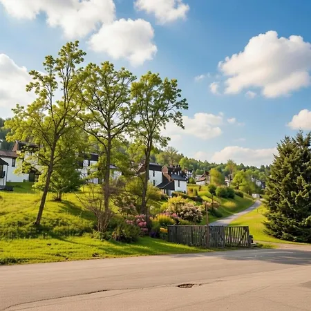 Nature Retreat In Hambachtal Vakantiehuis
