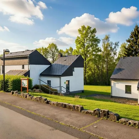 Nature Retreat In Hambachtal Vakantiehuis *