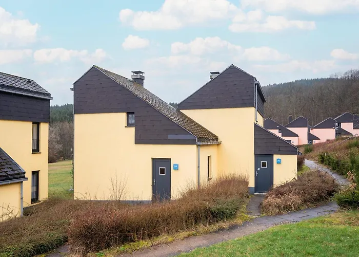 Holiday home Nature Retreat In Hambachtal Oberhambach